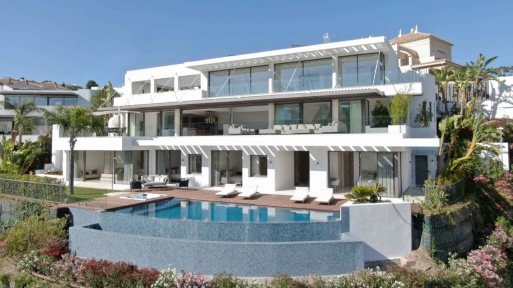 5 Bedroom Detached Villa in La Quinta