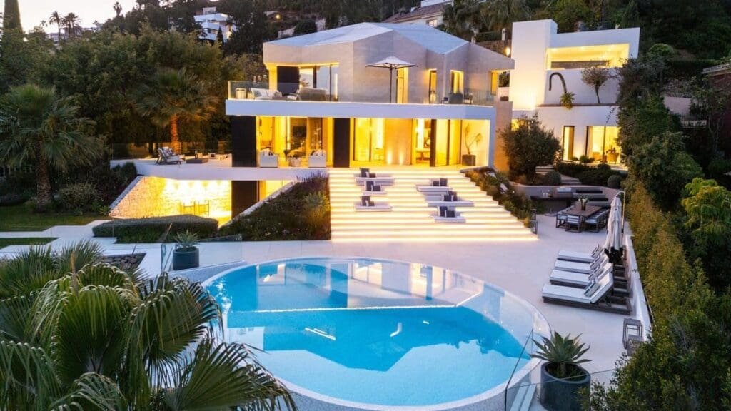 5 Bedroom Detached Villa in La Quinta