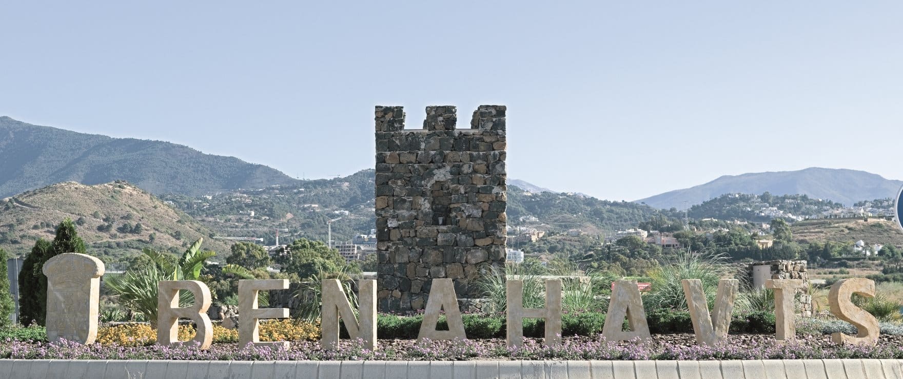 C2.1_Fuente Lirios-Tourism-Benahavis-min Benahavis Sign