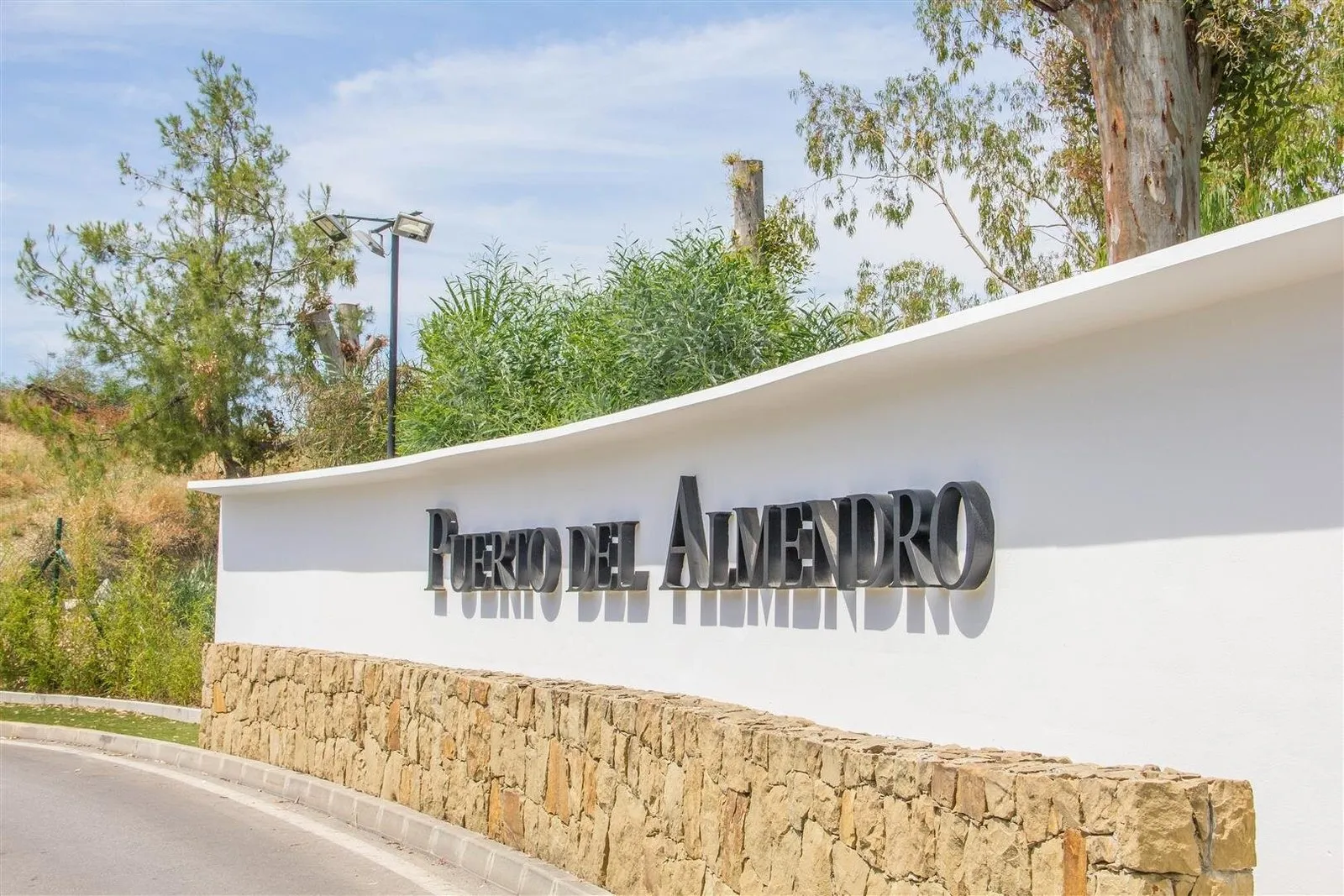 Properties for sale in Los Almendros, Benahavis, on the Costa del Sol, Spain