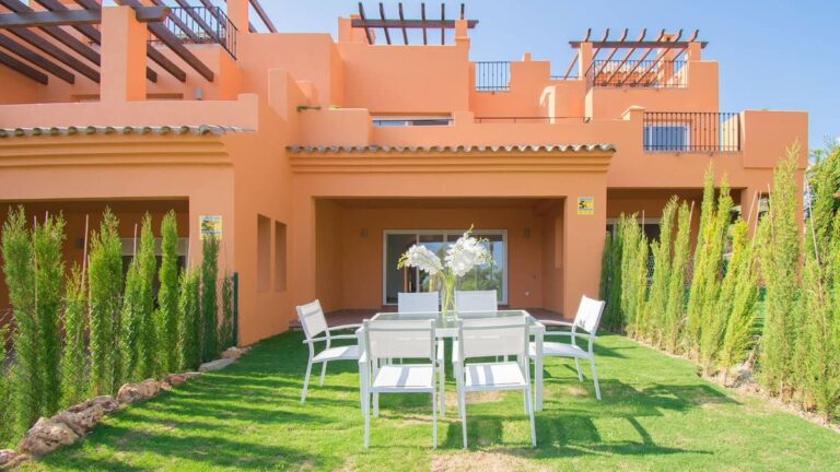 Modern 3 Bedroom Townhouse For Sale in El Paraiso Alto Benahavis