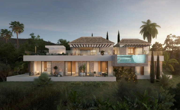 Sculptural 4 Bedroom Villa For Sale in Monte Mayor Benahavis