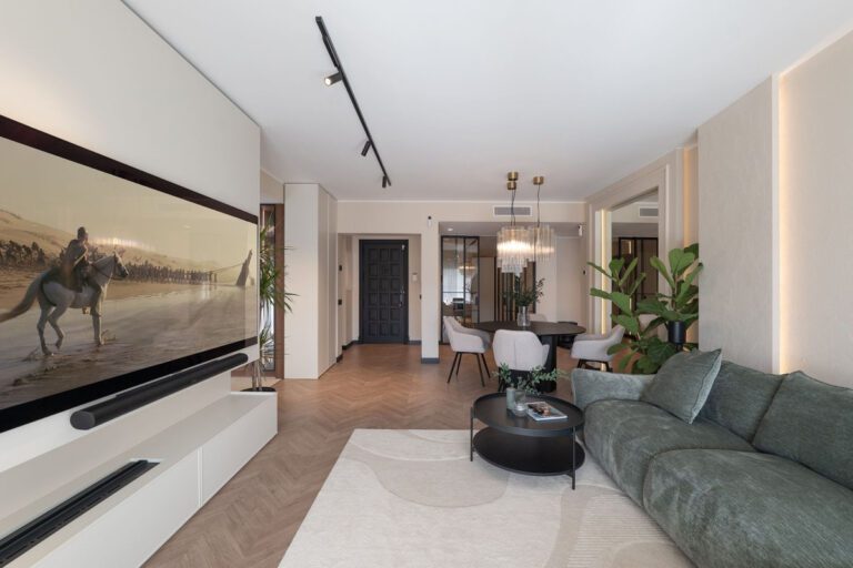 Renovated 4 Bed Apartment For Sale in Capanes del Golf