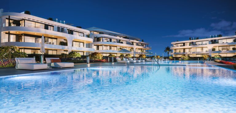 Modern 2 Bedroom Apartment For Sale in Atalaya Estepona